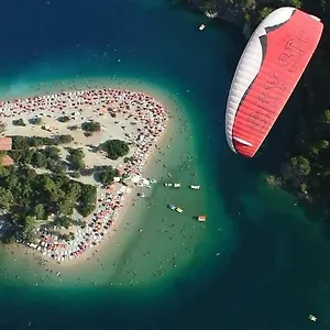 Отель Random By Lookbookholiday, Олудениз