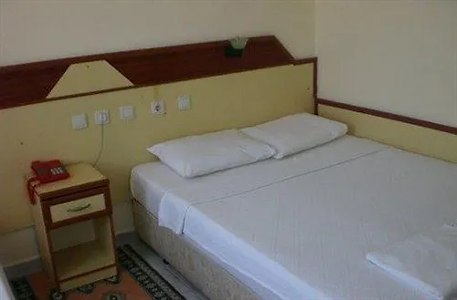 Red Rose Hotel Олудениз